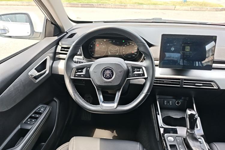 Used BYD Qin 2019 1.5L Automatic Prestige Model Steering Wheel