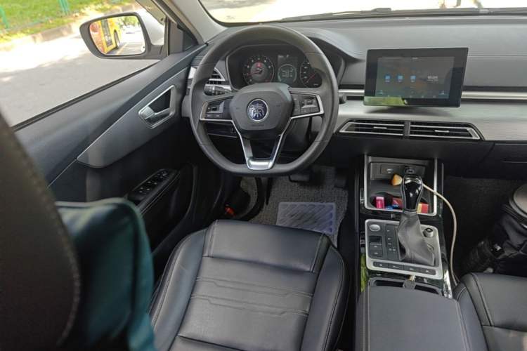 Used BYD Qin 2019 1.5L Automatic Luxury Model Steering Wheel