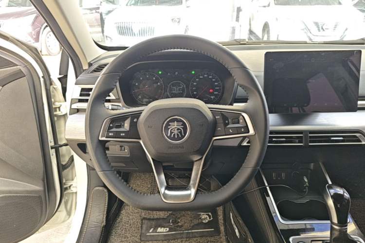 Used BYD Qin 2019 1.5L Automatic Prestige Model Steering Wheel