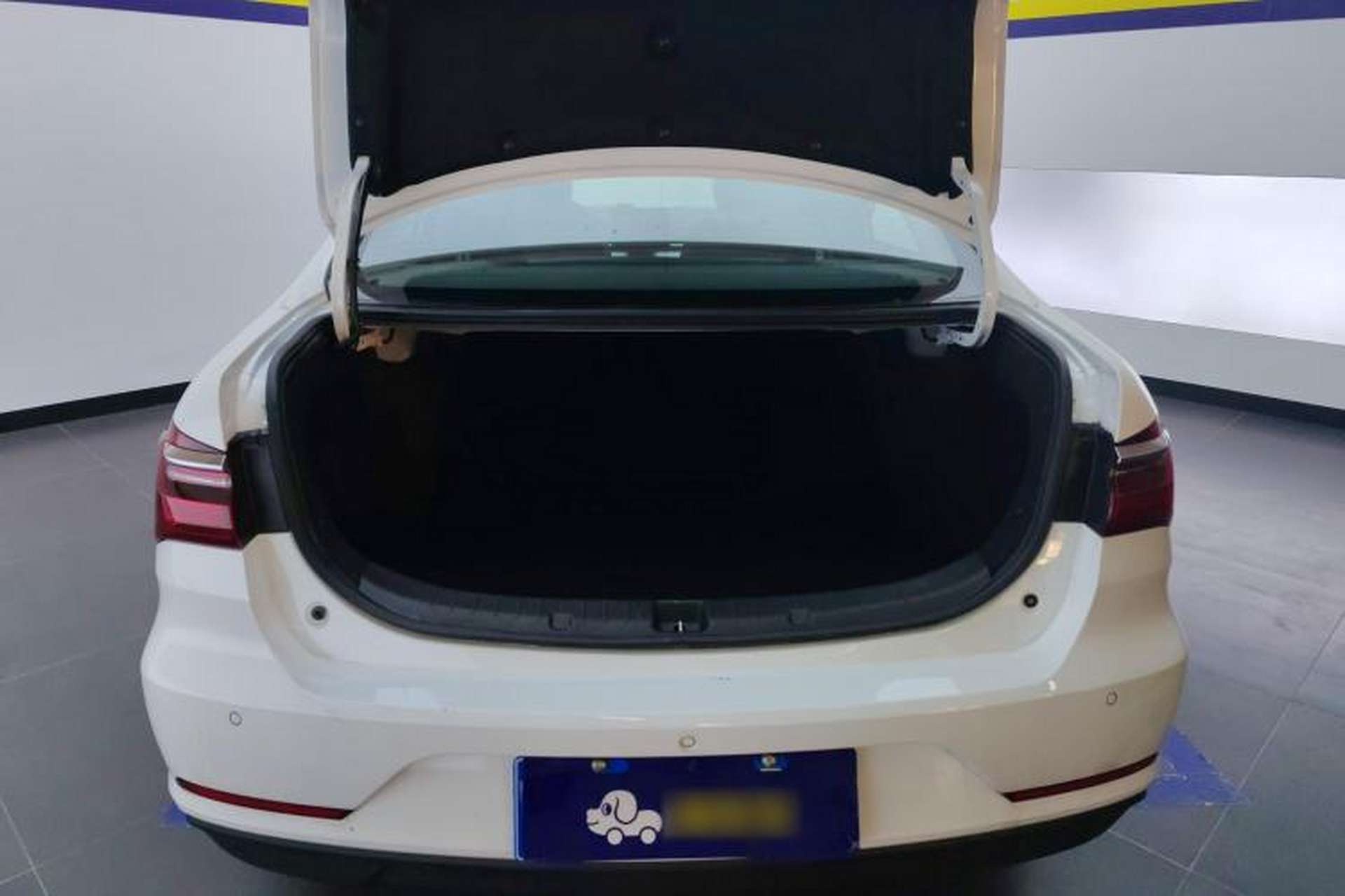 Used BYD Qin 2019 1.5L Automatic Prestige Model Trunk