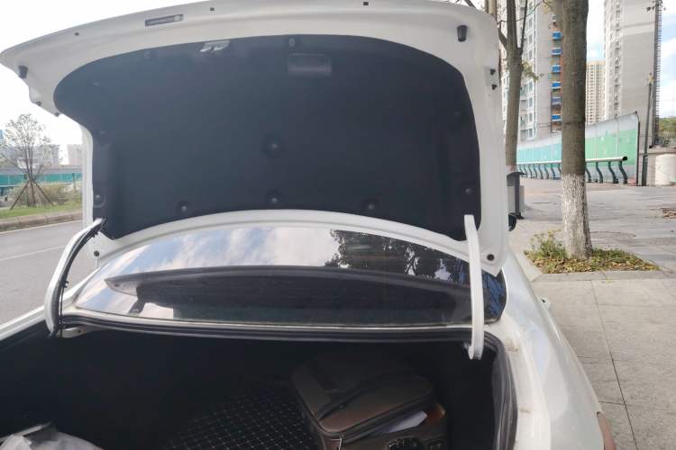 Used BYD Qin 2019 1.5L Automatic Prestige Model Trunk