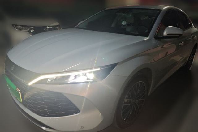 Ojetý BYD Qin L 2024 DM-i 120KM Excellence Model