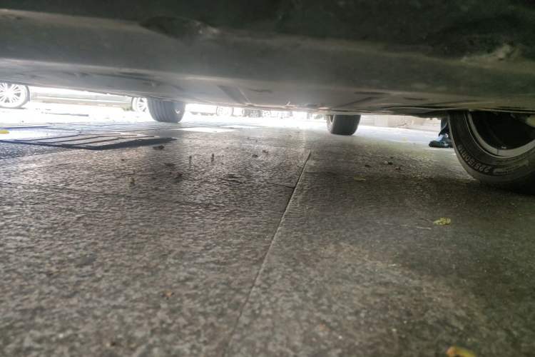 Used BYD Qin L 2024 DM-i 120KM Excellence Model Chassis Front