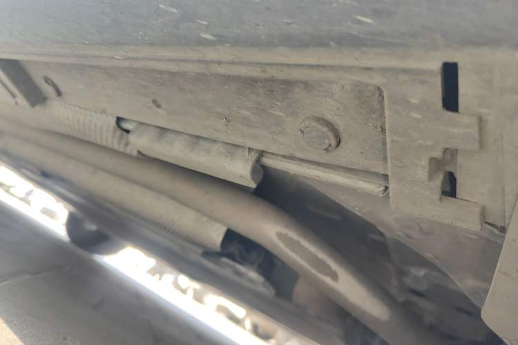 Used BYD Qin L 2024 DM-i 80KM Leading Model Chassis Front Right