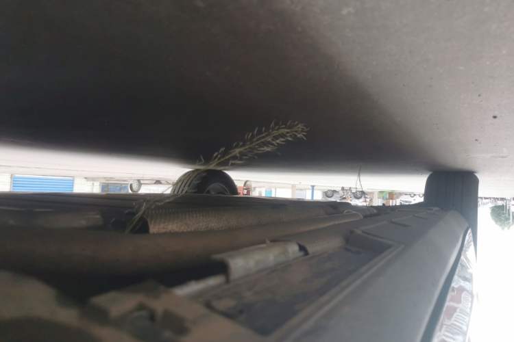 Used BYD Qin L 2024 DM-i 120KM Leading Model Chassis Front Right