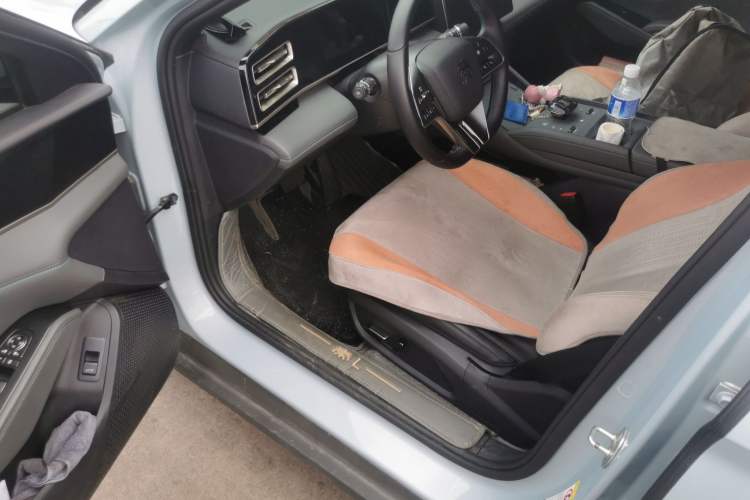 Used BYD Qin L 2024 DM-i 120KM Leading Model Driver Seat