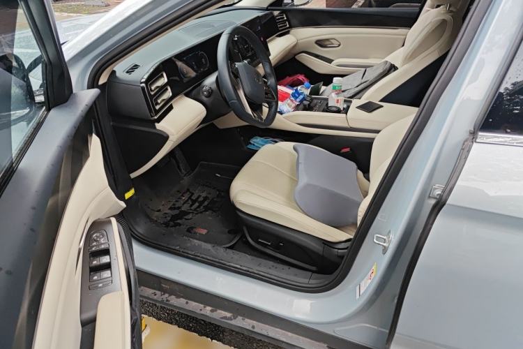 Used BYD Qin L 2024 DM-i 80KM Beyond Model Driver Seat