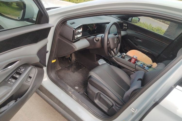 Used BYD Qin L 2024 DM-i 80KM Leading Model Driver Seat