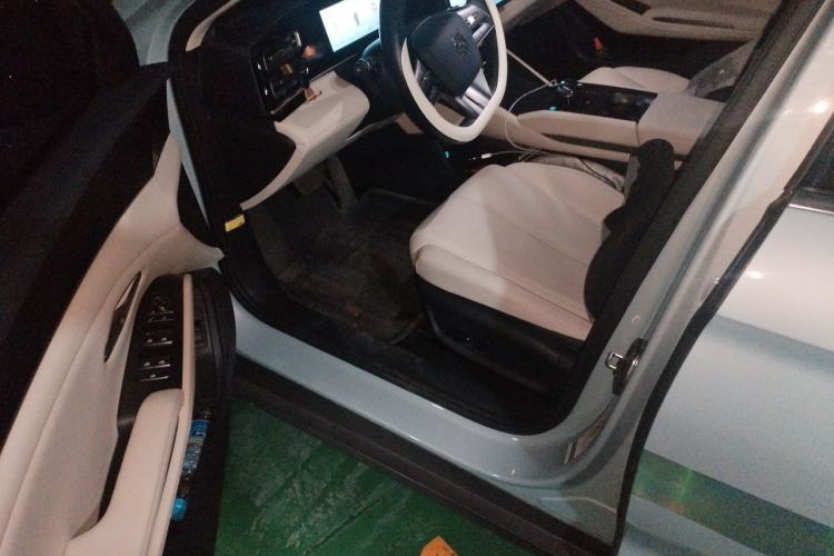 Used BYD Qin L 2024 DM-i 80KM Beyond Model Driver Seat