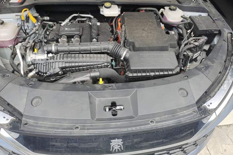 Used BYD Qin L 2024 DM-i 80KM Beyond Model Engine Bay