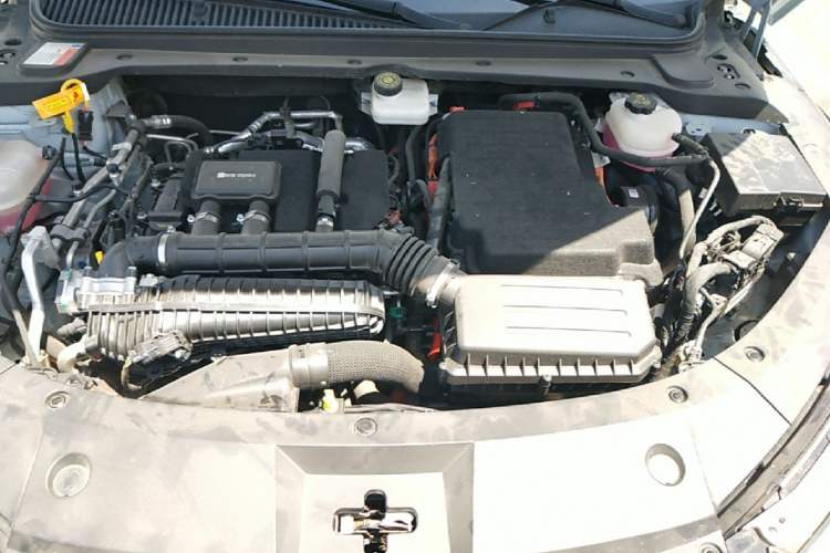 Used BYD Qin L 2024 DM-i 80KM Beyond Model Engine Bay