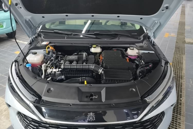 Used BYD Qin L 2024 DM-i 80KM Beyond Model Engine Bay