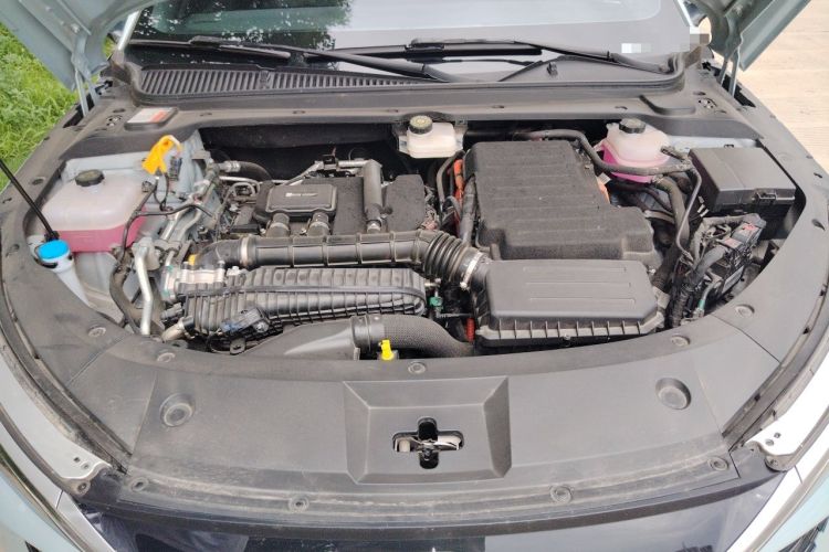 Used BYD Qin L 2024 DM-i 80KM Leading Model Engine Bay
