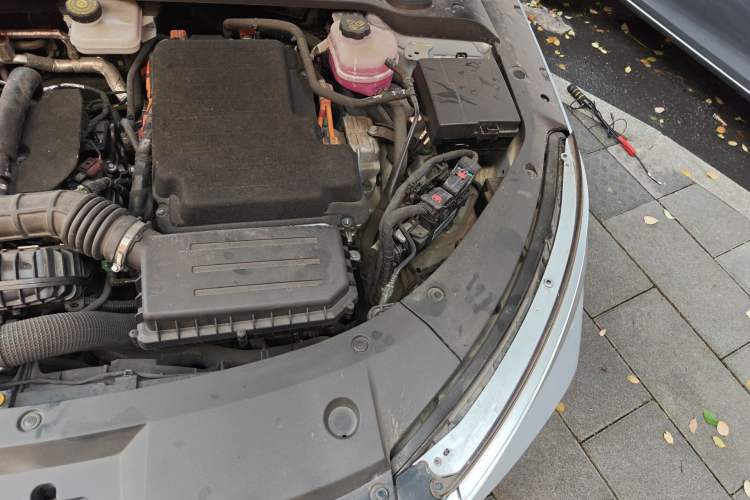 Used BYD Qin L 2024 DM-i 80KM Leading Model Engine Bay Left