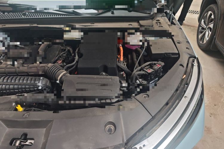 Used BYD Qin L 2024 DM-i 120KM Beyond Model Engine Bay Left