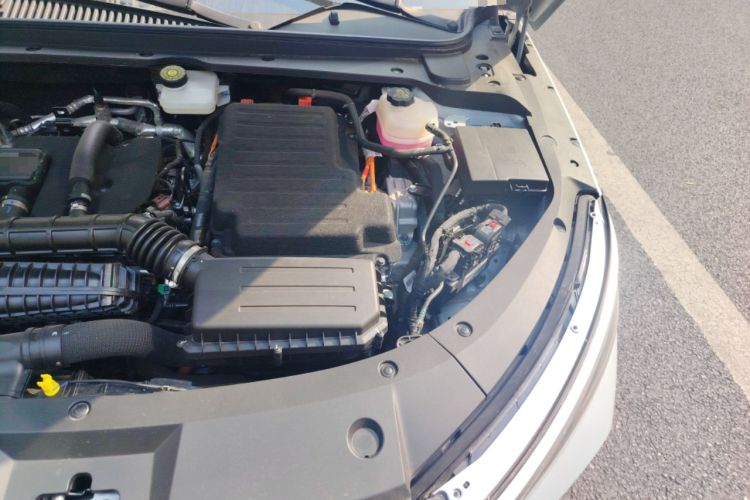 Used BYD Qin L 2024 DM-i 80KM Leading Model Engine Bay Left