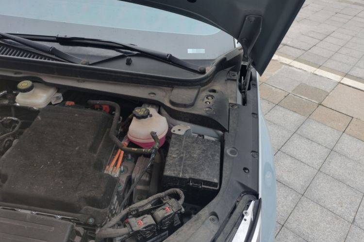 Used BYD Qin L 2024 DM-i 80KM Leading Model Engine Bay Left