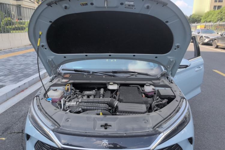 Used BYD Qin L 2024 DM-i 80KM Beyond Model Engine Bay