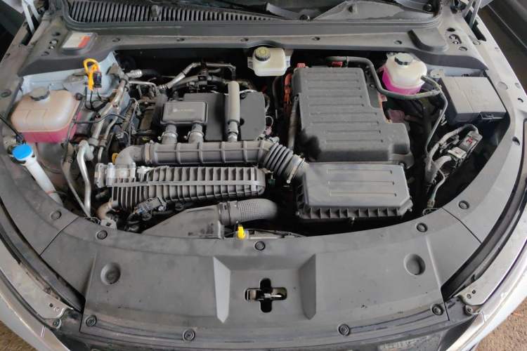 Used BYD Qin L 2024 DM-i 80KM Leading Model Engine Bay
