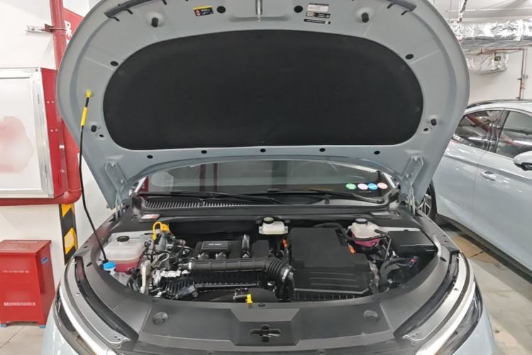 Used BYD Qin L 2024 DM-i 80KM Beyond Model Engine Bay