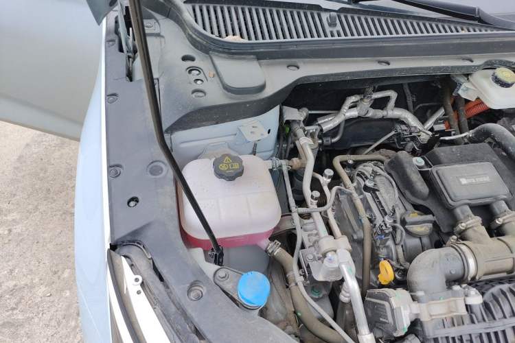 Used BYD Qin L 2024 DM-i 120KM Excellence Model Engine Bay Right