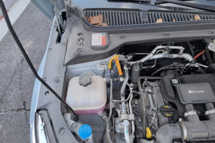 Used BYD Qin L 2024 DM-i 80KM Beyond Model Engine Bay Right
