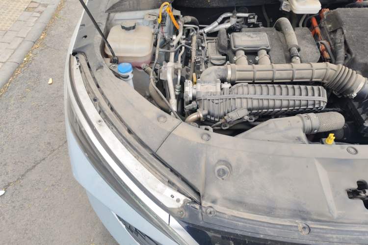 Used BYD Qin L 2024 DM-i 80KM Leading Model Engine Bay Right