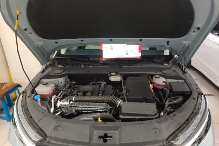 Used BYD Qin L 2024 DM-i 120KM Leading Model Engine Bay