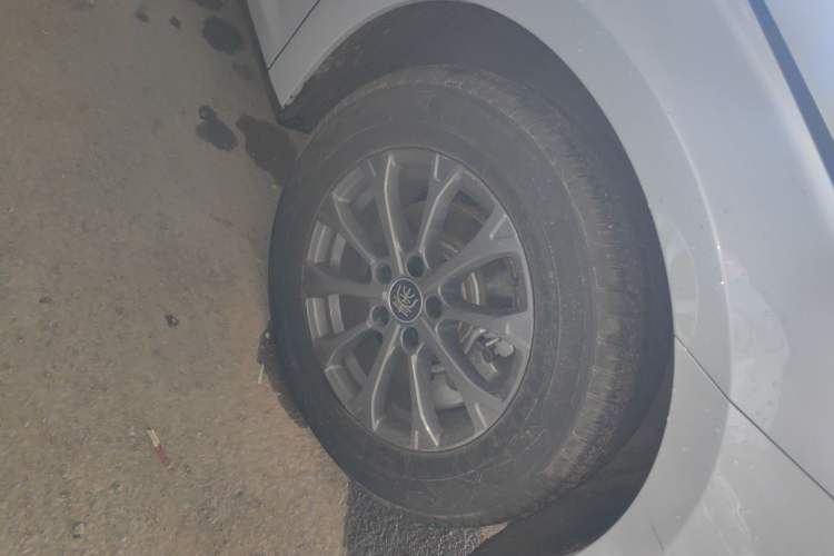 Used BYD Qin L 2024 DM-i 80KM Leading Model Exterior 1