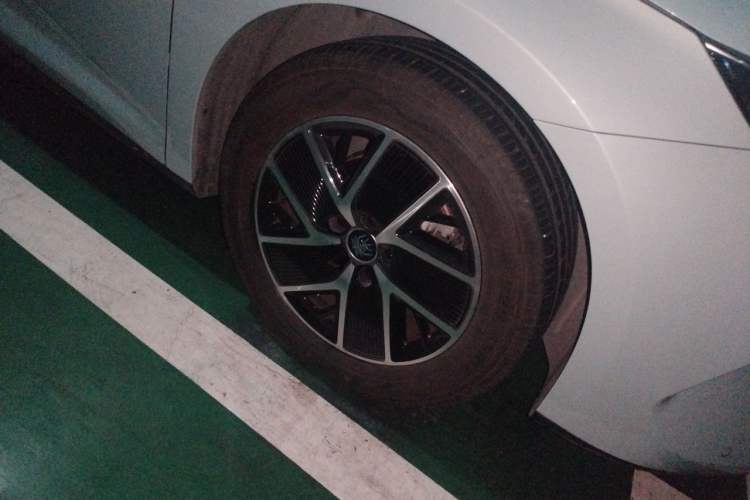 Used BYD Qin L 2024 DM-i 80KM Beyond Model Exterior 1