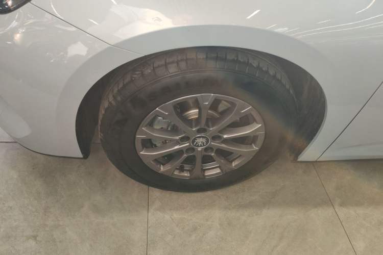 Used BYD Qin L 2024 DM-i 80KM Leading Model Exterior 3