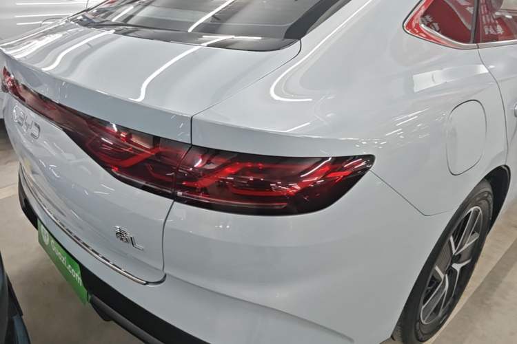 Used BYD Qin L 2024 DM-i 80KM Beyond Model Exterior 3