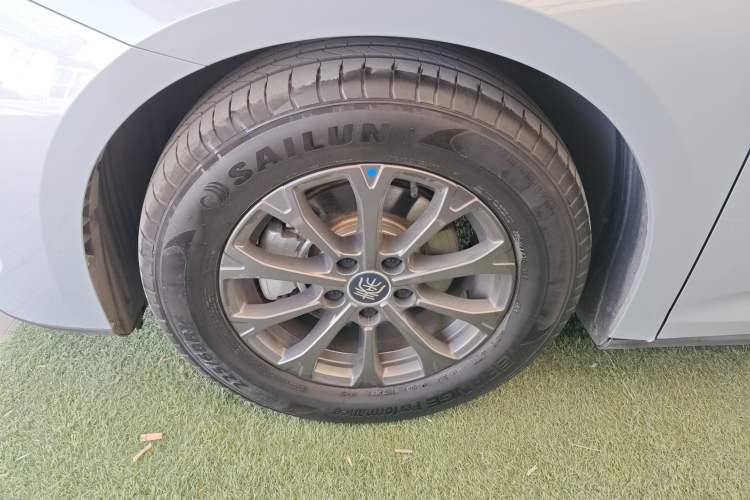 Used BYD Qin L 2024 DM-i 80KM Leading Model Exterior 4