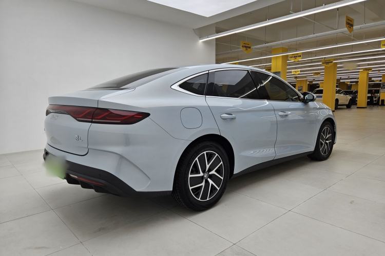 Used BYD Qin L 2024 DM-i 80KM Beyond Model Exterior 4