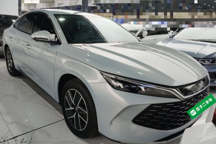 Used BYD Qin L 2024 DM-i 120KM Beyond Model Front Right 45 Deg
