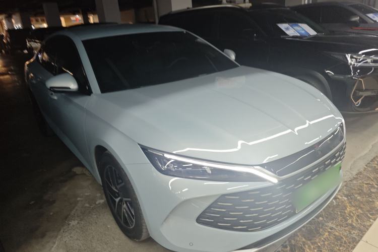 Used BYD Qin L 2024 DM-i 80KM Beyond Model Front Right 45 Deg