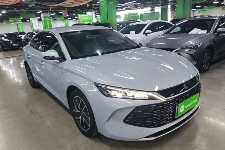 Used BYD Qin L 2024 DM-i 80KM Beyond Model Front Right 45 Deg