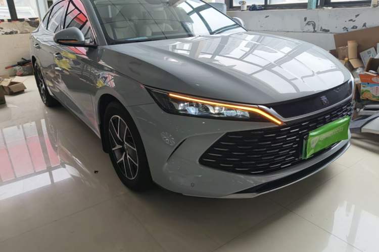 Used BYD Qin L 2024 DM-i 80KM Beyond Model Front Right 45 Deg