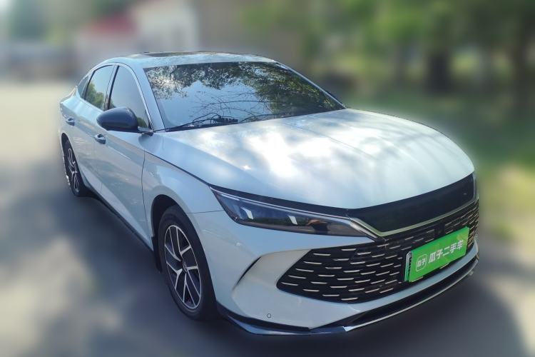 Used BYD Qin L 2024 DM-i 120KM Leading Model Front Right 45 Deg