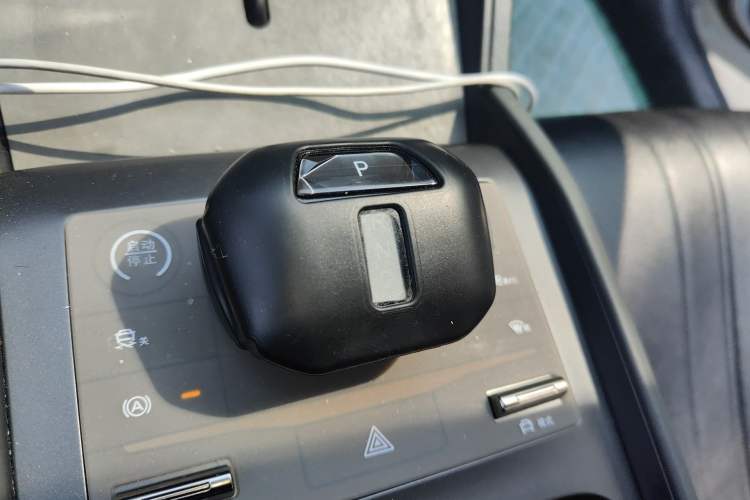 Used BYD Qin L 2024 DM-i 80KM Leading Model Gear Lever