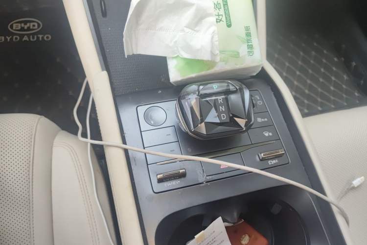 Used BYD Qin L 2024 DM-i 80KM Beyond Model Gear Lever