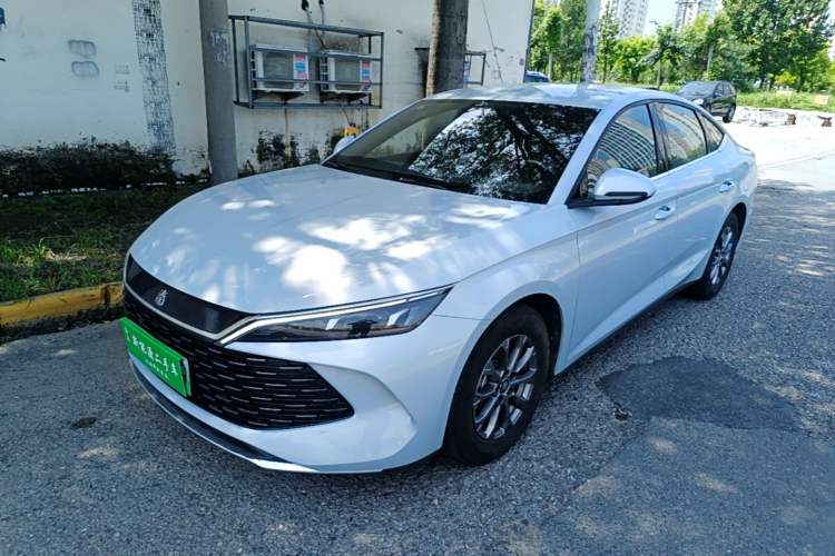 BYD Qin L 2024 DM-i 80KM Leading Model
