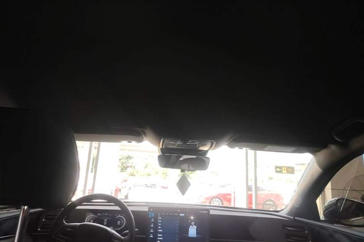 Used BYD Qin L 2024 DM-i 80KM Beyond Model Headliner