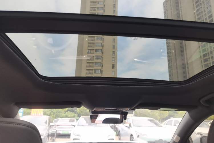 Used BYD Qin L 2024 DM-i 120KM Leading Model Headliner