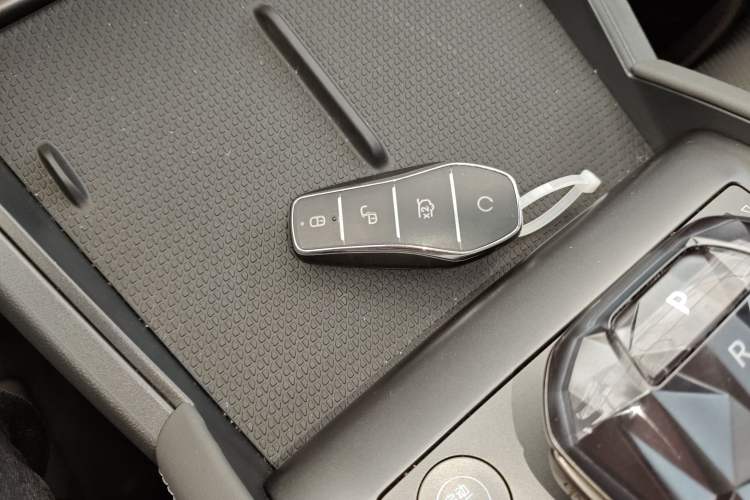 Used BYD Qin L 2024 DM-i 80KM Leading Model Interior 1