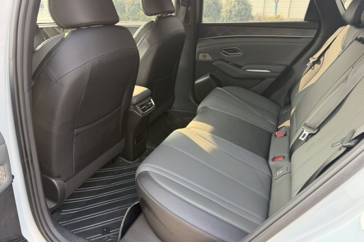 Used BYD Qin L 2024 DM-i 120KM Beyond Model Interior 2