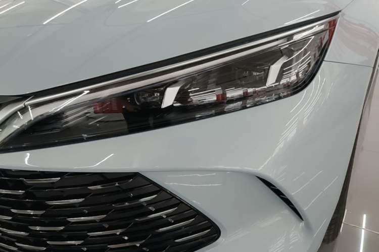 Used BYD Qin L 2024 DM-i 80KM Beyond Model Left Front Headlight