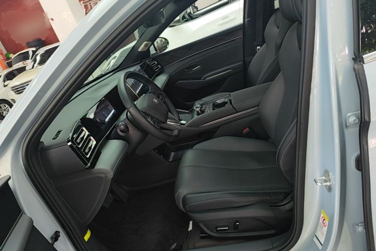 Used BYD Qin L 2024 DM-i 120KM Leading Model Left Front Seat