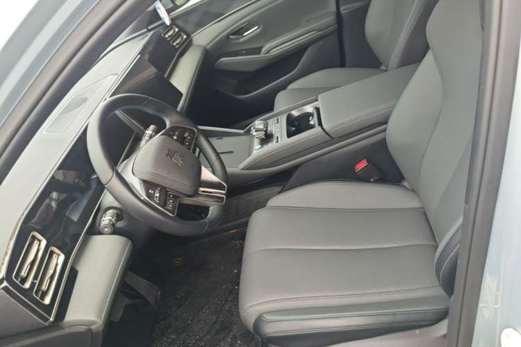 Used BYD Qin L 2024 DM-i 120KM Beyond Model Left Front Seat