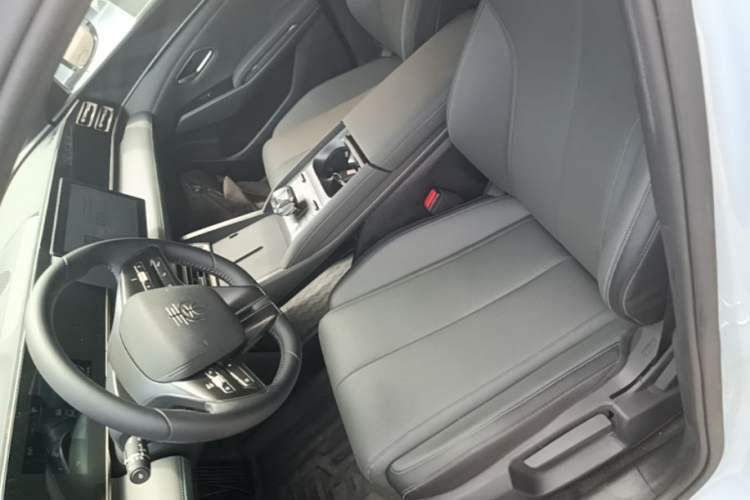 Used BYD Qin L 2024 DM-i 80KM Leading Model Left Front Seat